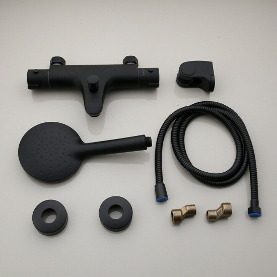 Complete set zwarte badkraan met handdouche