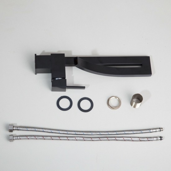 Complete set zwarte stijlvolle moderne kraan