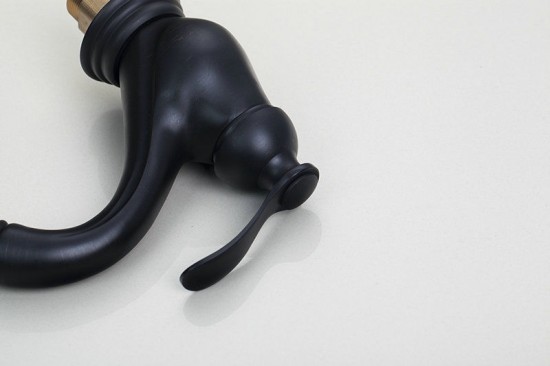 hendel zwarte theepot kraan