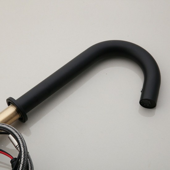 Uitloop zwarte kort model sensorkraan