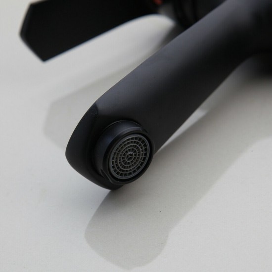 Uitloop zwarte kraan