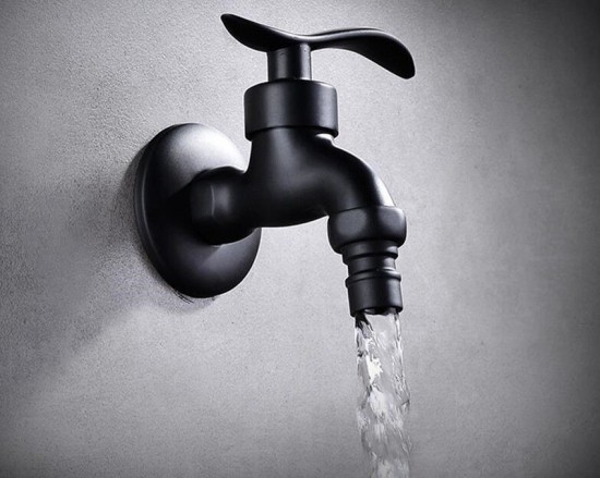 Zwart tap kraan