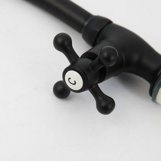 Zwarte koudwater fonteinkraan