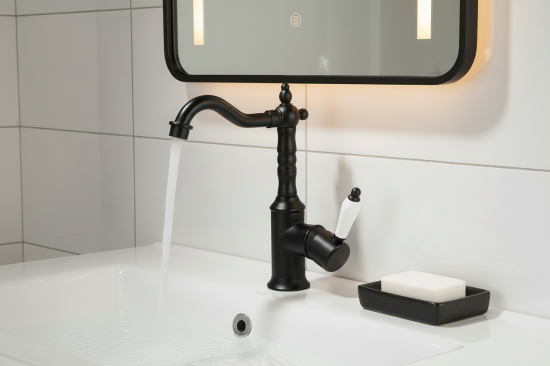 Zwartemengkraanlandelijkestijl